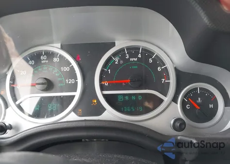 2007 Jeep Wrangler Unlimited Sahara z USA, uszkodzony, nr VIN 1J4GA59197L221720